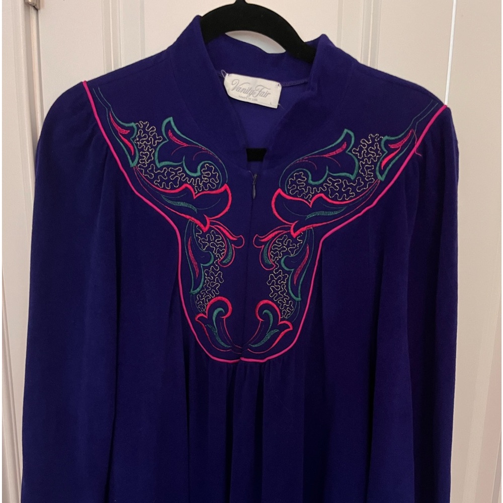 Vintage Vanity Fair Women's Purple Fleece Long Front Zip Robe housecoat Sz Large